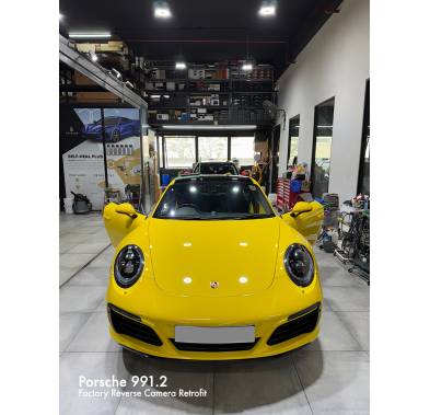 Porsche Factory Rearview camera